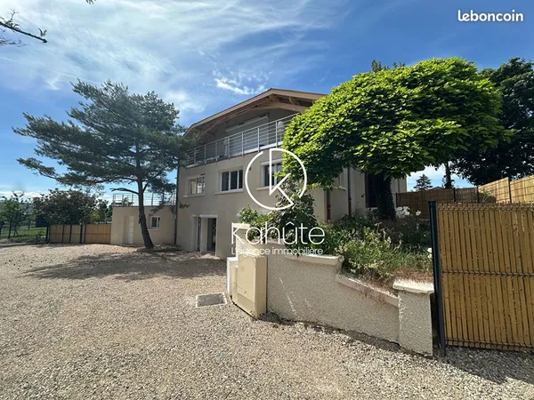 Appartement 4 pièces 104 m²