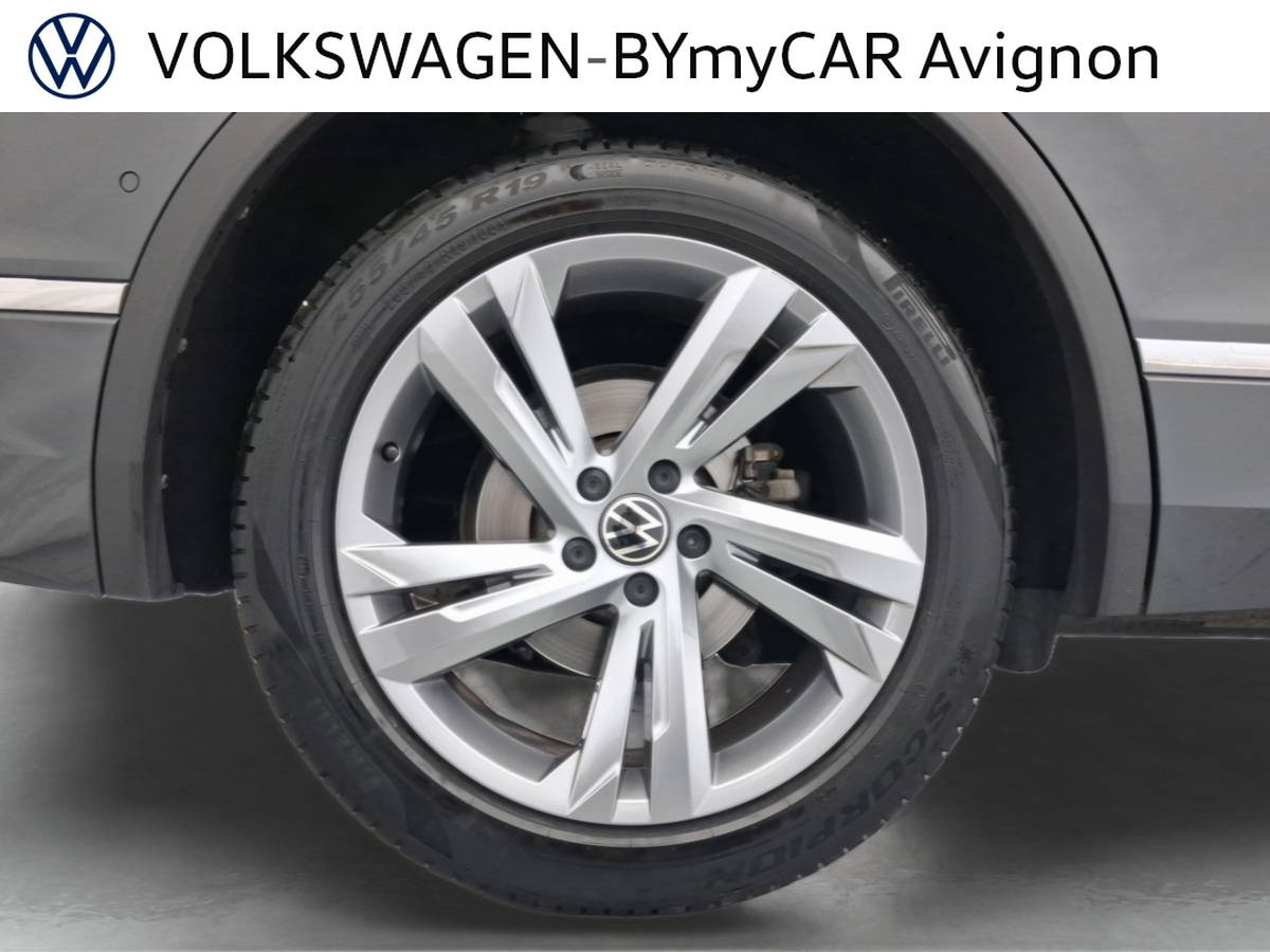 Volkswagen Tiguan 2.0 TDI 150ch DSG7 — photo 19