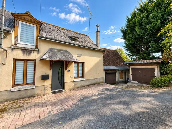 Maison 67 m2 + dépendance attenante 55 m2 + garage + jardin
