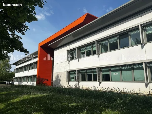 Bureaux 990 m²