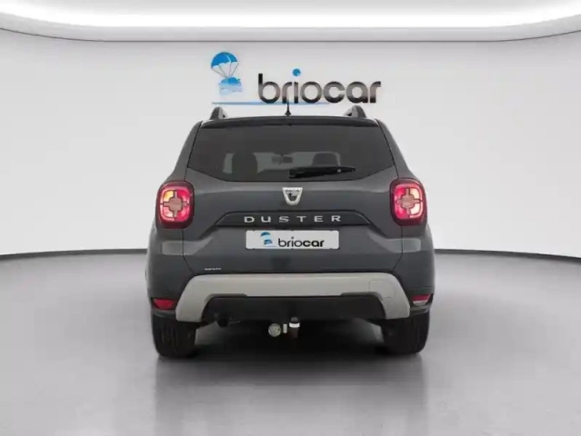 Dacia Duster 1.0 tce 100ch confort 4x2 suréquipé — photo 25