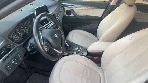 BMW X1 sDrive 18i 140 DKG7 - Xline – 2018 – 85990 km – Essence – Boîte Automatique — photo 14