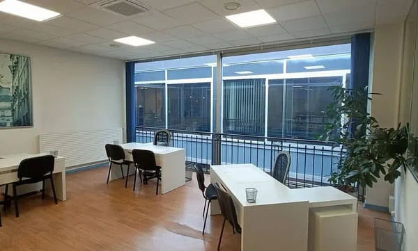 Bureaux 227 m²
