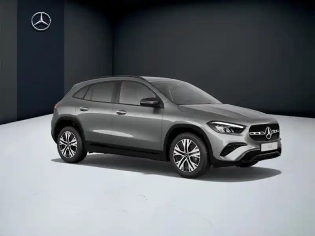 Mercedes Gla 200 d progressive line — photo 13