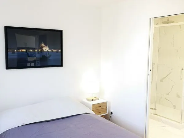 Chambres meublées meublées et salle d'eau privative