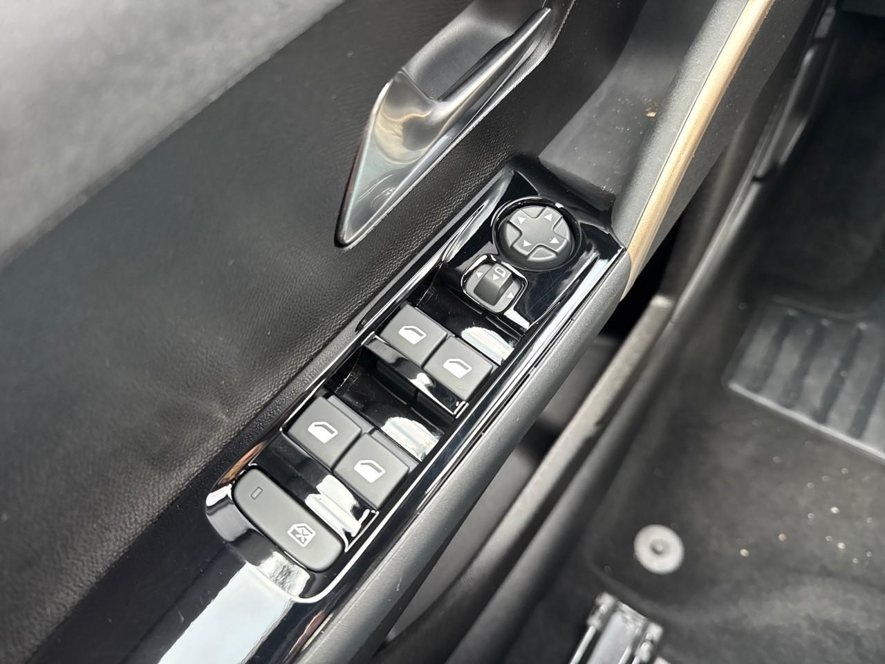 Lancia Ypsilon 1.2 ibrida 100ch edct6 lx — photo 19