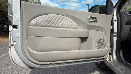 Renault Twingo 1.2 LEV 75 - Initiale – 2013 – 97550 km – Bicarburation essence bioéthanol – Boîte Manuelle — photo 18