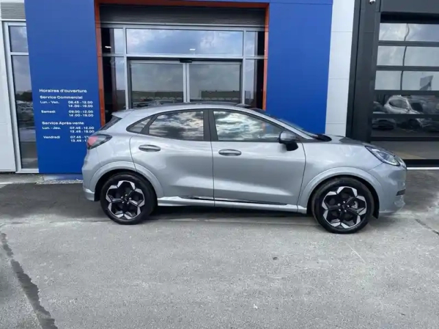Ford Puma gen-e 168ch standard range 46 kwh premium — photo 4