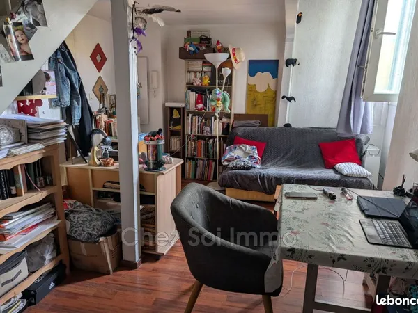 Studio 1 pièce 20 m²