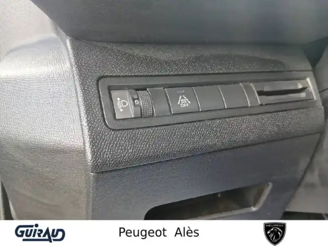 Peugeot 3008 puretech 130ch s&amp;s eat8 — photo 16