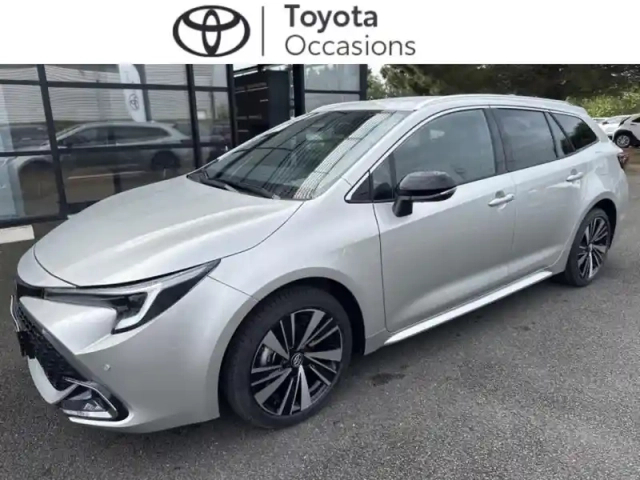 Toyota Corolla touring spt 1.8 140ch design my26