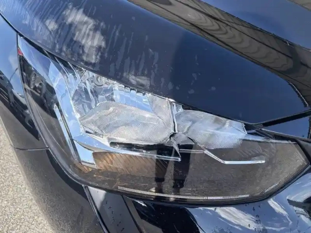 Peugeot 208 puretech 75 s&amp;s bvm5 — photo 16