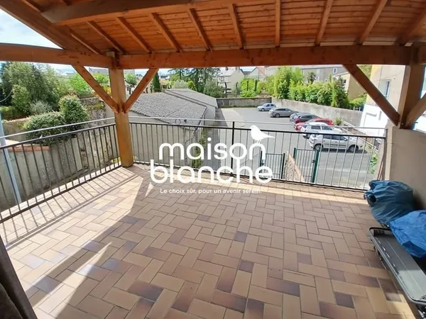 Appartement T1 avec terrasse couverte
