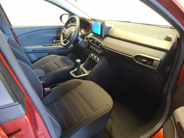Dacia Jogger eco-g 100 7 places — photo 9