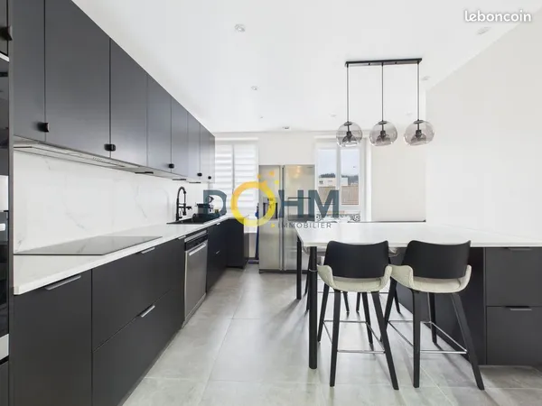 Appartement 5 pièces 140 m²