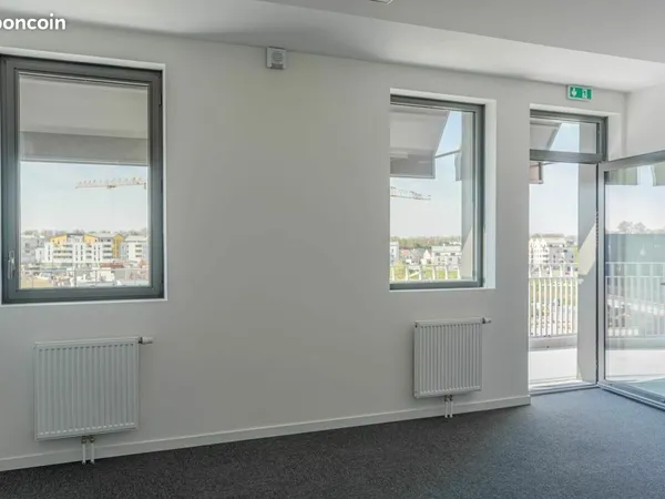 Bureau 30 m²