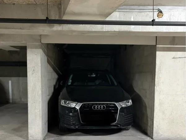 Loue parking 54 rue capucins reims