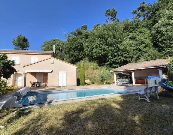 Maison 5 pièces 165 m²
