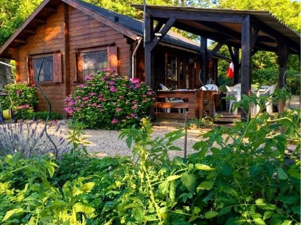 Charmant Chalet au coeur du Périgord Noir