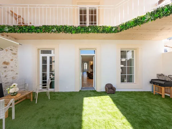 EXCLUSIVITE - Maison Vigneronne - Murviel-Lès-Béziers - 9 pièces - 281.2 m²