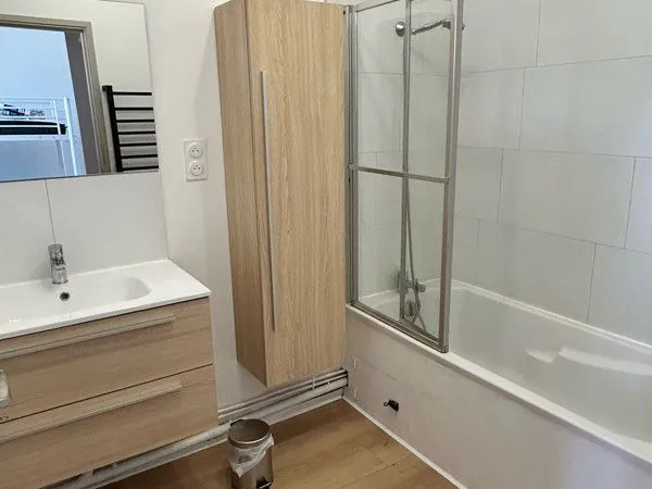 T4 Duplex 85 m2 - parc de la verrerie - 6 couchages
