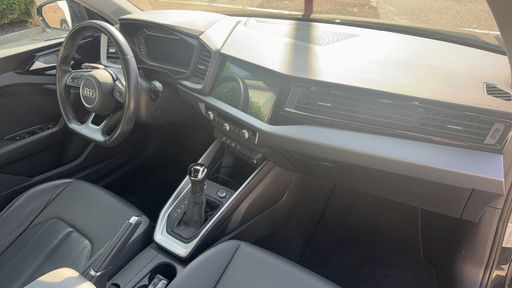 Audi A1 Sportback 1.0 TFSI 95 S-Tronic 7 - Design Luxe – 2020 – 102445 km – Essence – Boîte Automatique — photo 22