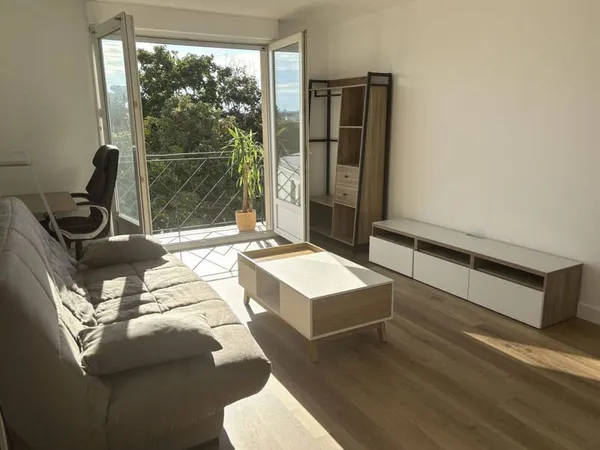 Studio 1 pièce 30 m²