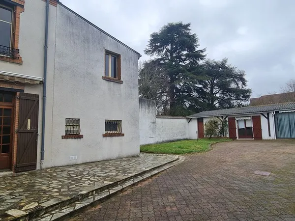 Maison de ville 7 pièces 195 m²