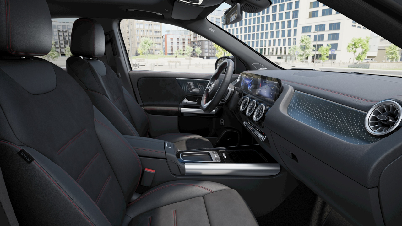Mercedes EQA 300 4Matic — photo 11