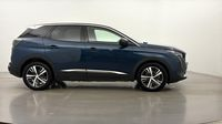 Peugeot 3008 HYBRID 225ch Allure Pack e-EAT8 — photo 4