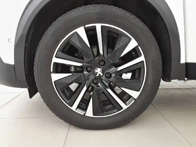 Peugeot 2008 puretech 130 s&amp;s bvm6 — photo 42