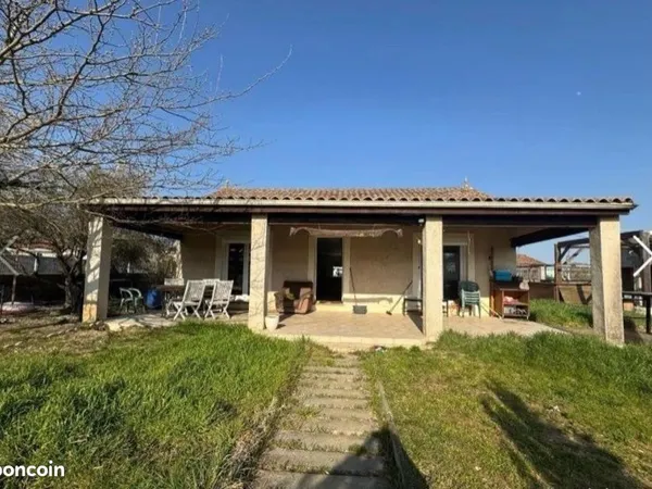 Maison 2 pièces 61 m²