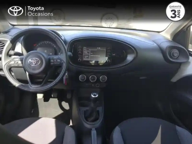 Toyota Aygo X 1.0 vvt-i 72ch dynamic — photo 8