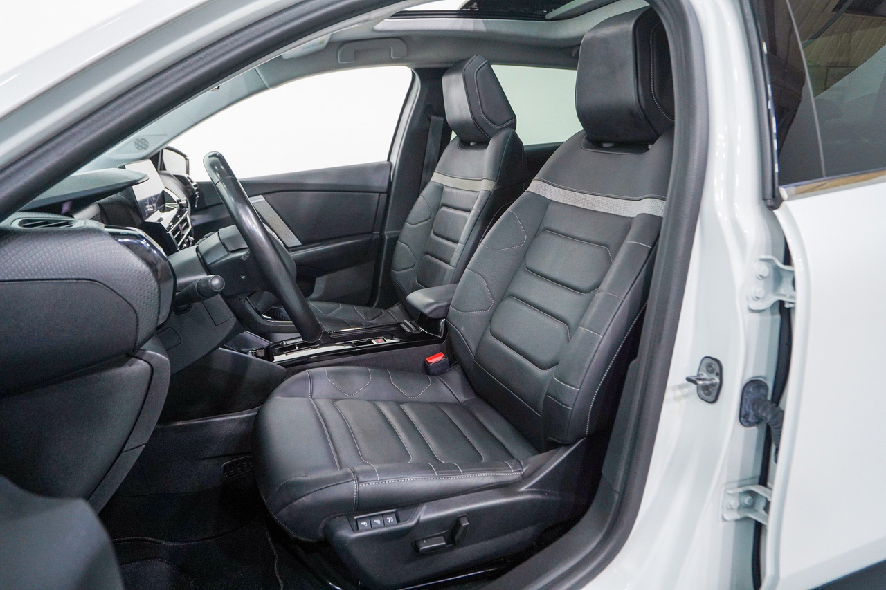 Citroën C4 X — photo 13