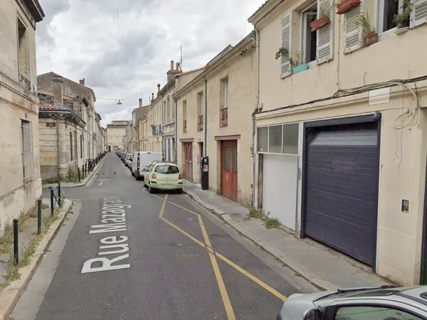 Parking 10 m²