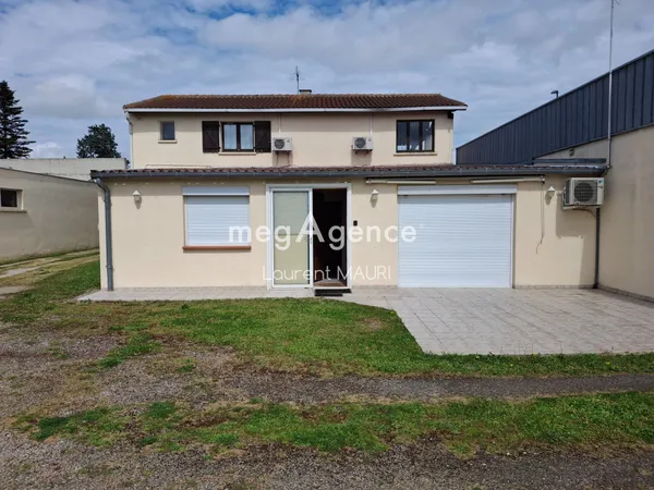 Lot Maison plain pied T4 d'environ 80 m² + garage environ 25 m² et 1 terrain constructible en zone U