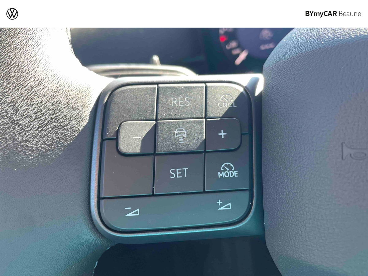 Volkswagen ID. Polo 211 ch 52 kWh — photo 25