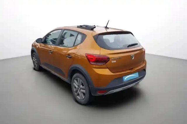 Dacia Sandero eco-g 100 — photo 4