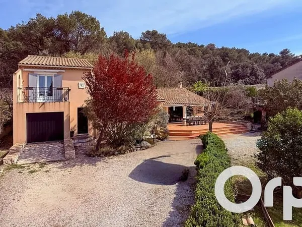 Maison 6 pièces 171 m²