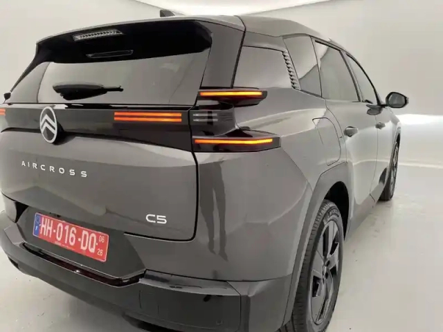 Citroën C5 Aircross hybride 145 ch e-dcs6 — photo 31