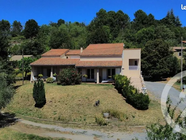 Maison 9 pièces 170 m²
