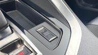 Peugeot 3008 HYBRID 225ch GT e-EAT8 — photo 18
