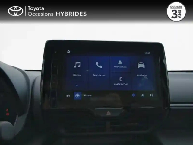Toyota Yaris cross 116h dynamic mc24 — photo 15