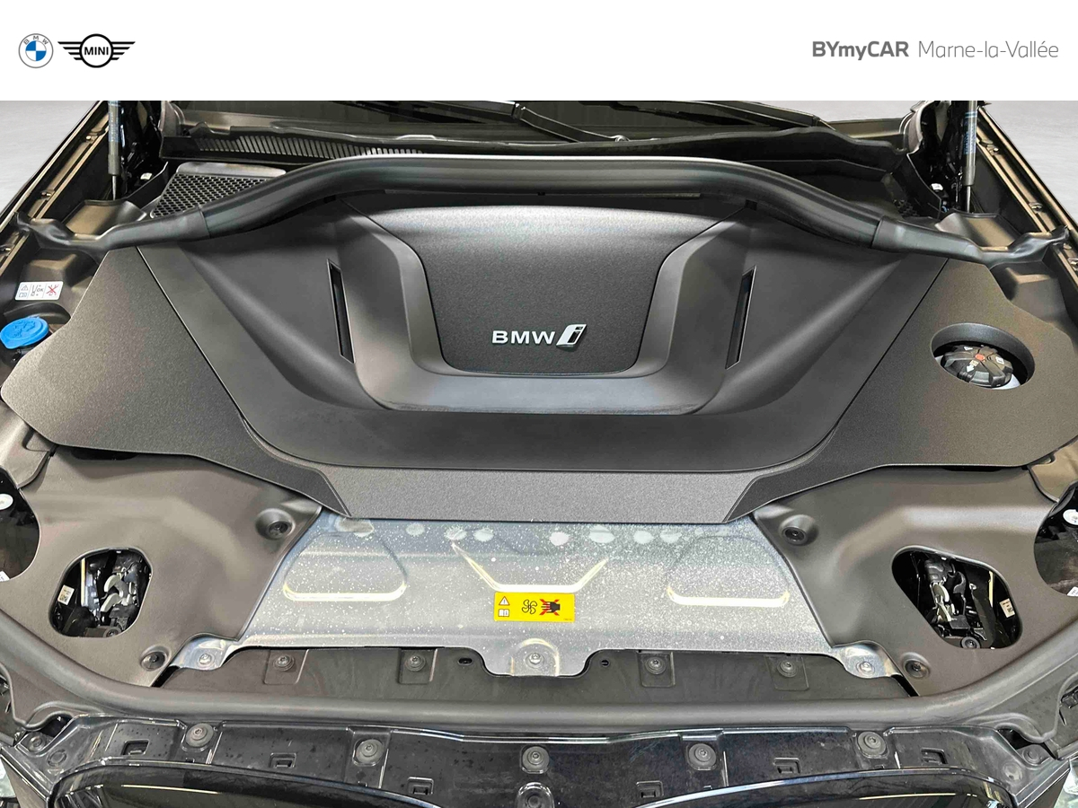 BMW iX3 M Sport 286 ch — photo 17