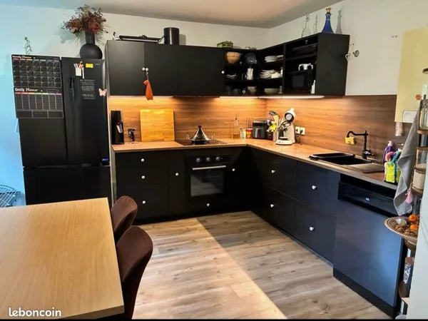 T3 73 m² Bruges - balcon et 2 parkings