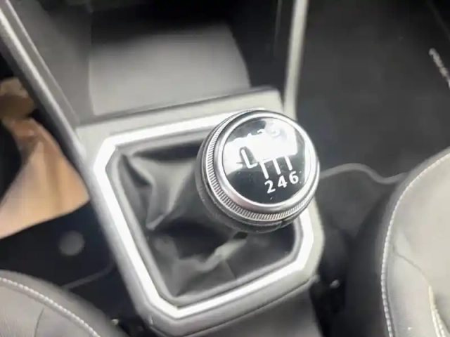 Dacia Sandero eco-g 100 — photo 38