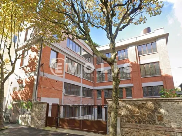 Bureaux 2055 m²