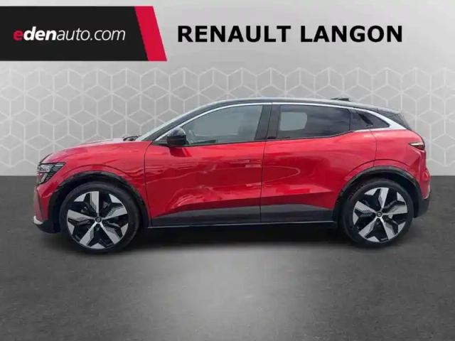 Renault Megane e-tech ev40 130ch standard charge — photo 2