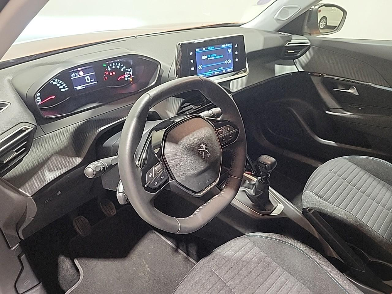 Peugeot 2008 puretech 100 s&s bvm6 style — photo 9