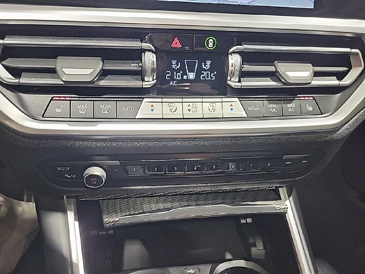 Bmw Serie 3 touring 318d 150 ch bva8 m sport — photo 18